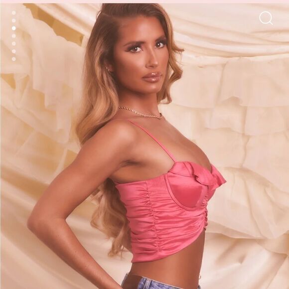 Oh Polly SEND MY LOVE Ruffle Cup Crop Top in Hot Pink - Picture 3 of 10